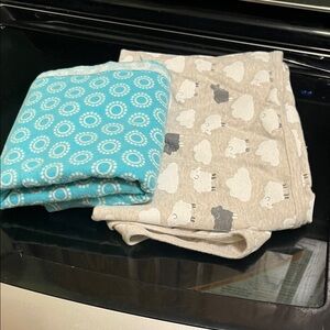 Adorable Baby Blankets with Sheep and Circles